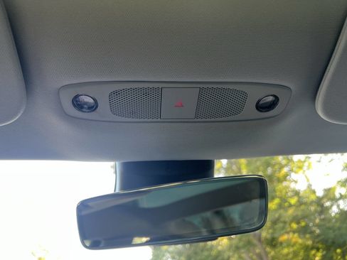 Used 2018 Tesla Model 3 Long Range image 24