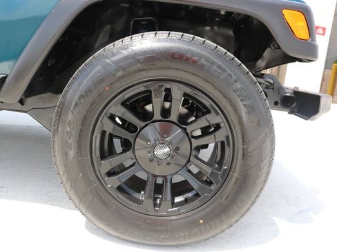 Used 1998 Jeep Wrangler SE AWD/4WD image 39