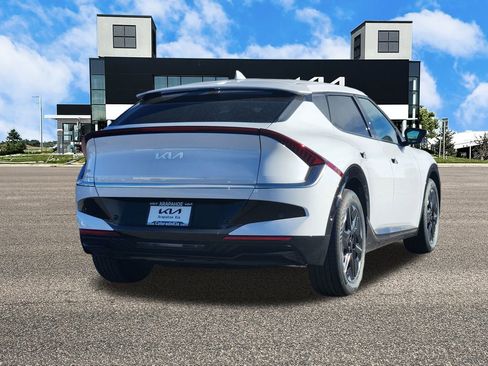 New 2025 Kia EV6 Wind image 5