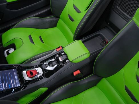 Used 2023 Lamborghini Huracan EVO RWD image 14