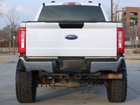 Used 2023 Ford F250 XLT w/ FX4 Off-Road Package image 20