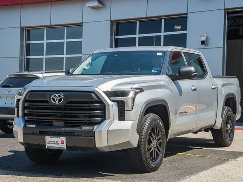 Used 2023 Toyota Tundra SR5 w/ SR5 Premium Package AWD/4WD image 3