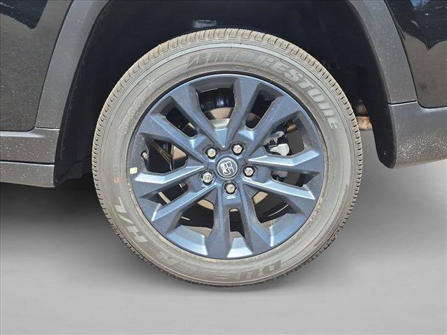 New 2026 Jeep Grand Cherokee Limited AWD/4WD image 10