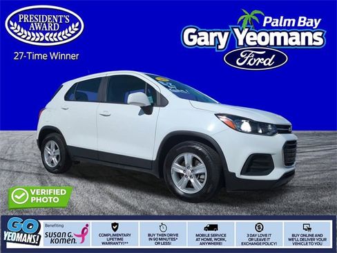 Used 2020 Chevrolet Trax LS image 1