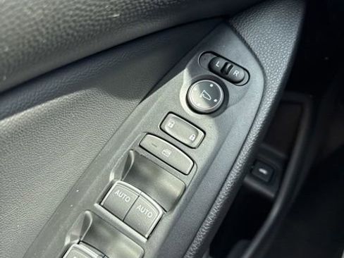 Used 2021 Honda Accord EX-L image 17