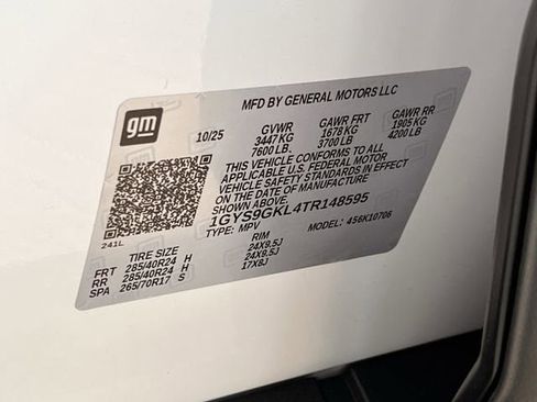 Certified 2026 Cadillac Escalade Platinum Sport w/ LPO, ONYX Package image 32