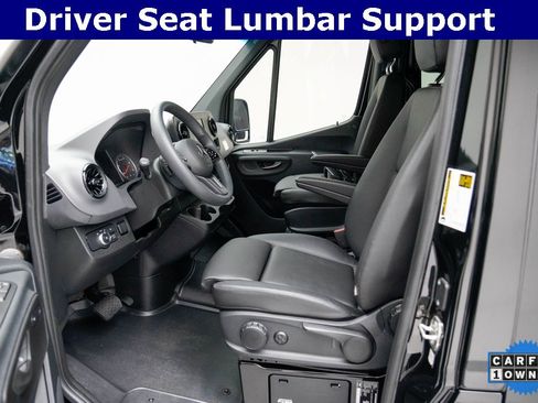Used 2024 Mercedes-Benz Sprinter 2500 image 8