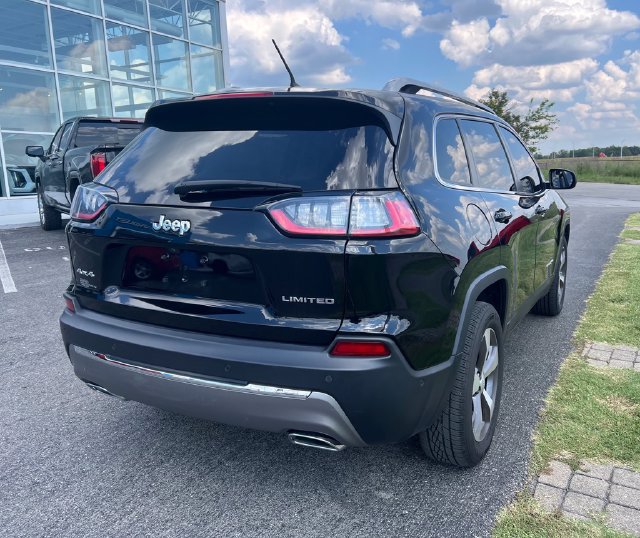Used 2021 Jeep Cherokee Limited AWD/4WD image 5