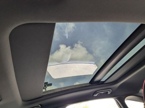 Used 2024 Genesis G80 3.5T Sport image 17