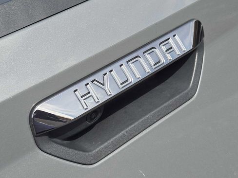 Certified 2023 Hyundai Santa Cruz Limited AWD/4WD image 11
