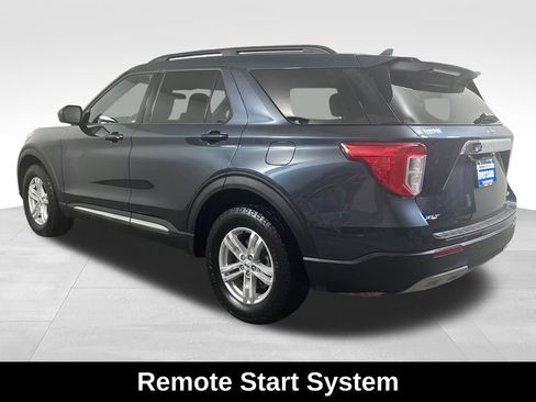 Used 2023 Ford Explorer XLT w/ Equipment Group 202A AWD/4WD image 9
