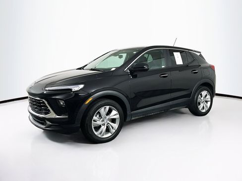 Used 2025 Buick Encore GX Preferred image 3