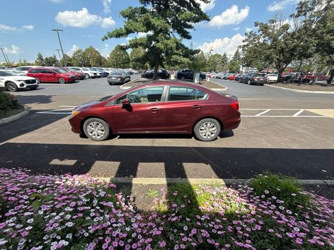 Used 2012 Honda Civic LX image 9