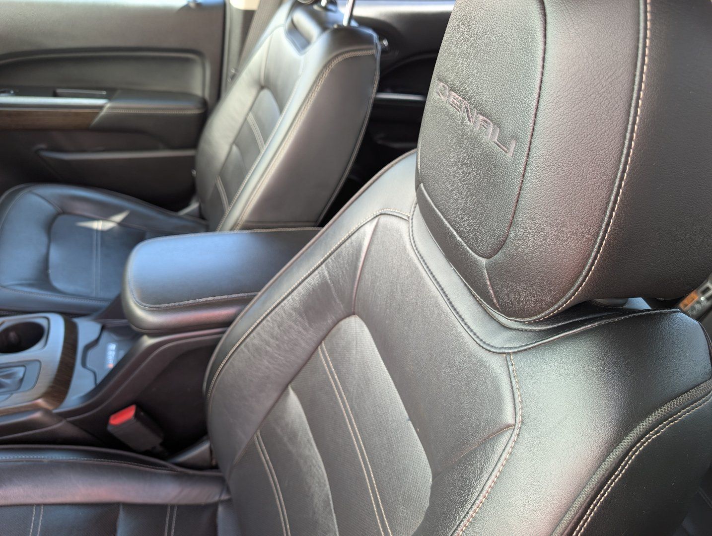 Used 2020 GMC Canyon Denali AWD/4WD image 12