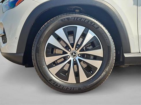 Used 2024 Mercedes-Benz GLE 350 4MATIC image 26