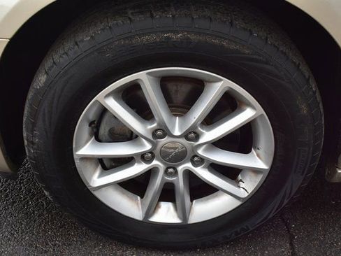 Used 2013 Dodge Grand Caravan SXT w/ Rear Park Assist Pkg image 49