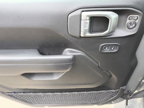 Certified 2022 Jeep Wrangler Unlimited Sport image 9