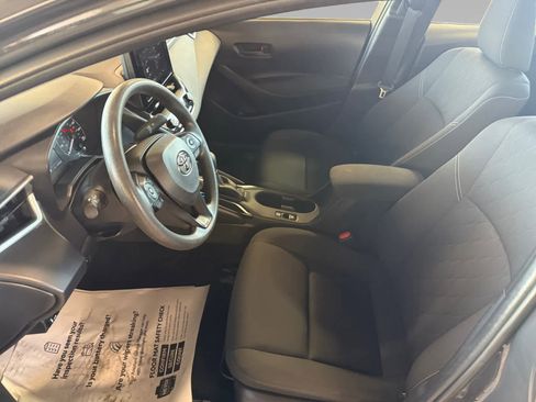 Certified 2025 Toyota Corolla LE AWD/4WD image 11
