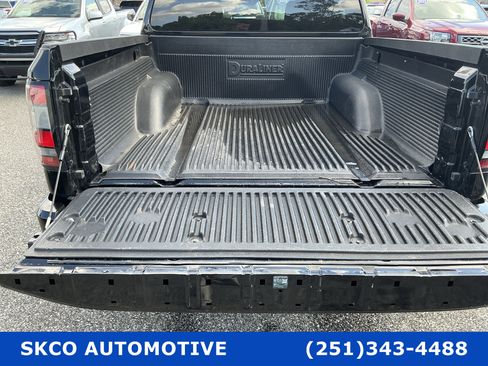 Used 2023 Nissan Frontier SV w/ Midnight Edition Package AWD/4WD image 21