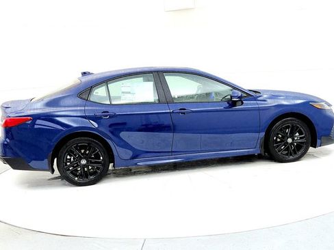 New 2026 Toyota Camry SE AWD/4WD image 6