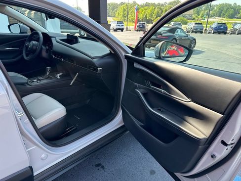 New 2026 MAZDA CX-30 AWD 2.5 S image 12