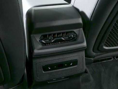 Certified 2025 Audi A6 e-tron Premium Plus w/ Premium Plus image 21