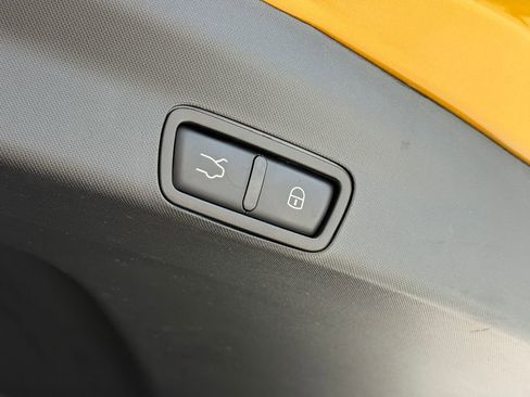 Used 2023 Alfa Romeo Stelvio Veloce image 33