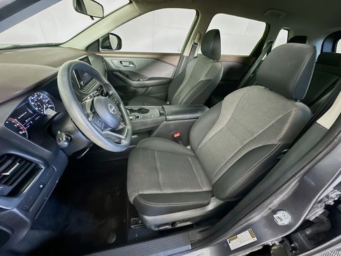 Used 2023 Nissan Rogue SV image 13