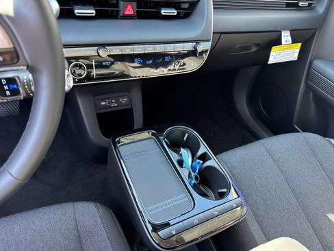 New 2026 Hyundai Ioniq 5 SE RWD image 21