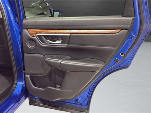 Used 2020 Honda CR-V Touring image 31