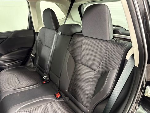 Used 2023 Subaru Forester Premium AWD/4WD image 20