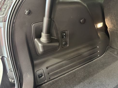 Used 2014 Lincoln MKX AWD w/ Equipment Group 102A image 6