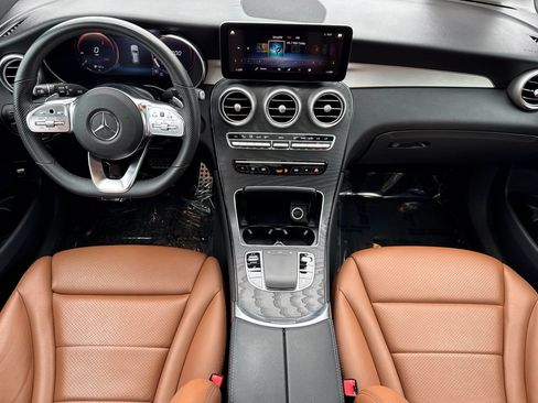 Used 2021 Mercedes-Benz GLC 300 4MATIC image 15