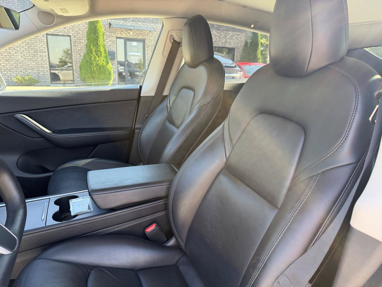 Used 2021 Tesla Model Y Long Range AWD/4WD image 13