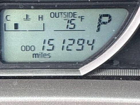 Used 2014 Toyota RAV4 XLE AWD/4WD image 31