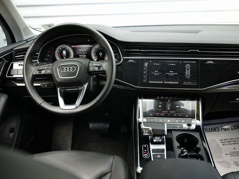 Used 2024 Audi Q7 2.0T Premium Plus image 25