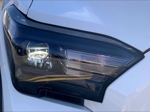 Used 2025 Toyota 4Runner TRD Off-Road Premium image 30