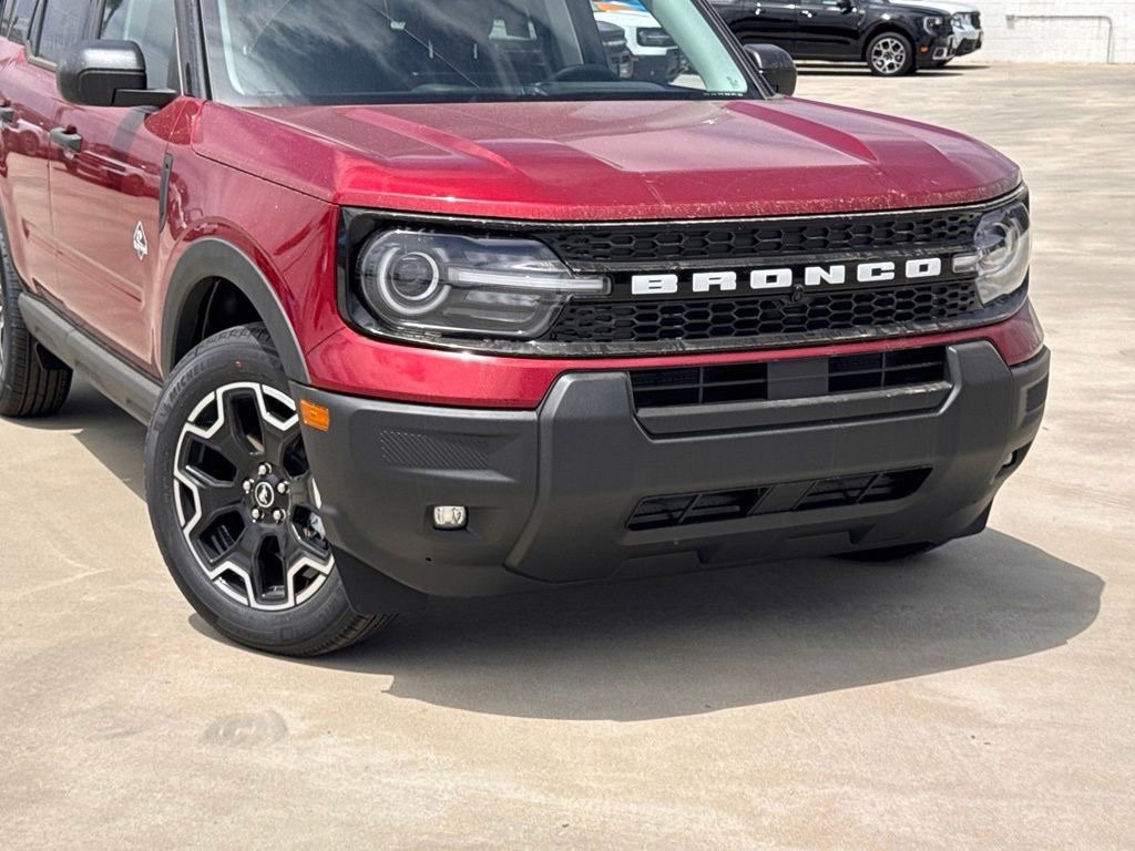 New 2026 Ford Bronco Sport Outer Banks w/ Outer Banks Tech Package+ AWD/4WD image 3