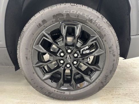 New 2026 Chevrolet Traverse LT w/ Midnight/Sport Edition FWD image 36