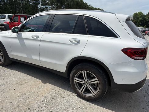 Used 2022 Mercedes-Benz GLC 300 image 10