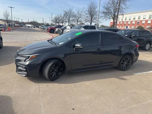 Used 2023 Toyota Corolla SE image 7