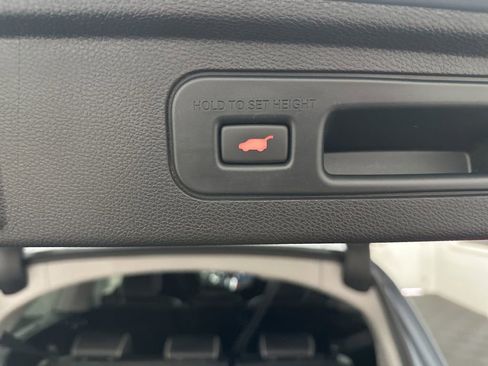 Used 2024 Honda Odyssey Elite image 38