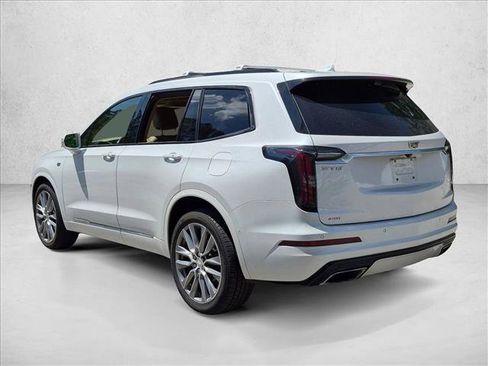 Used 2020 Cadillac XT6 Sport w/ Platinum Package AWD/4WD image 7