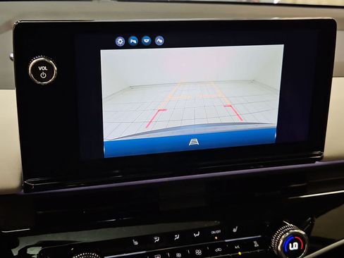 Used 2024 Honda Prologue Touring image 4