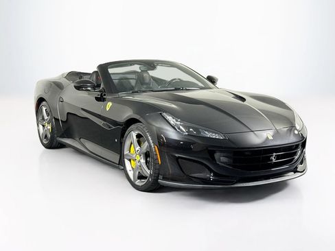 Certified 2019 Ferrari Portofino RWD image 1