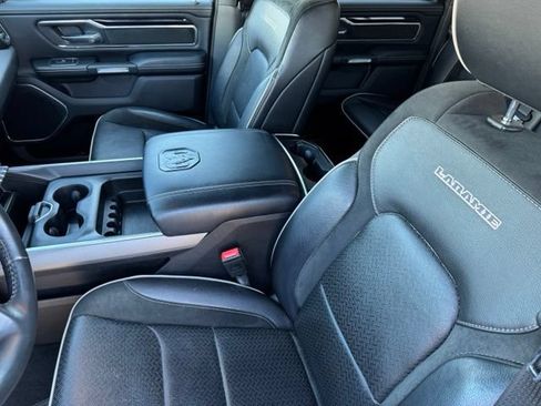 Used 2022 RAM 1500 Laramie w/ Sport Appearance Package AWD/4WD image 6