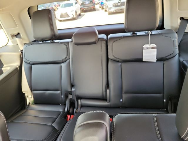 Certified 2026 Ford Expedition Platinum AWD/4WD image 23
