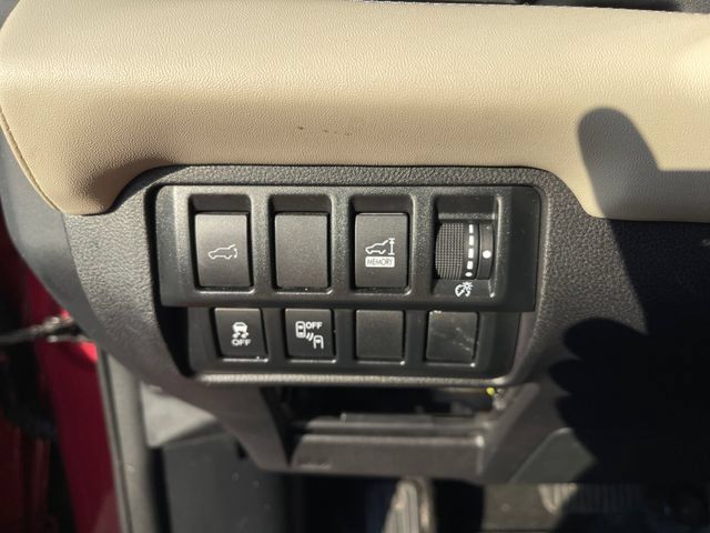 Used 2019 Subaru Ascent Limited AWD/4WD image 34