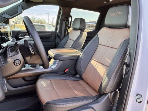 New 2026 Chevrolet Silverado 1500 High Country image 18