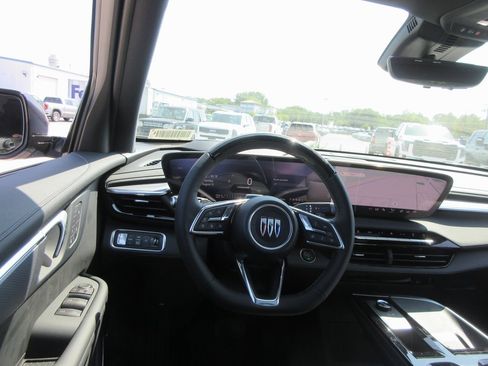 New 2026 Buick Enclave Sport Touring w/ Super Cruise Package image 17